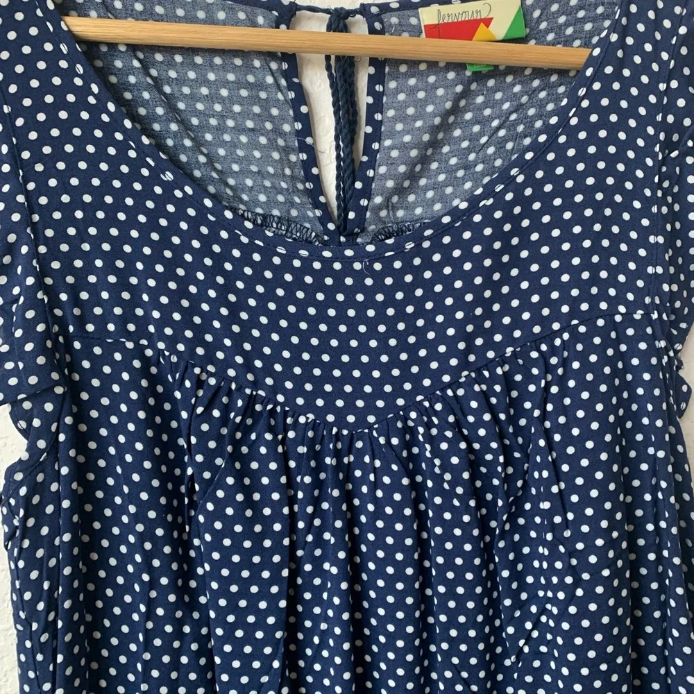 2/$20 NWOT ModCloth Lovely and Ruffly Sleeveless Top in Navy Polka Dots - Picture 4 of 7